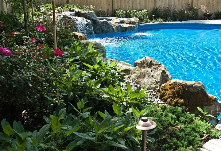 creating backyard retreats size doesn t matter, decks, outdoor living, patio, pool designs, spas, Family Spa