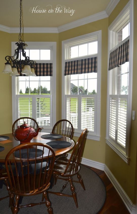 kitchen tour and new barstools, home decor, kitchen design, kitchen island, My breakfast nook is large enough for a 60 table which is perfect for my family of six The large windows allow for plenty of light and a great view