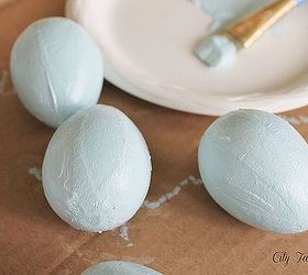 diy speckled paper mache robin s eggs, crafts, easter decorations, seasonal holiday decor