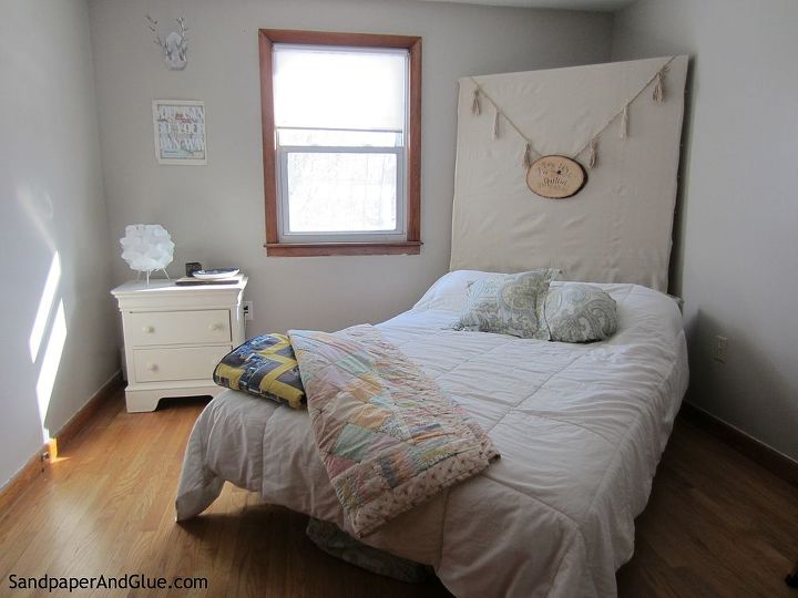 diy headboard necklace homehack, bedroom ideas, home decor, painted furniture