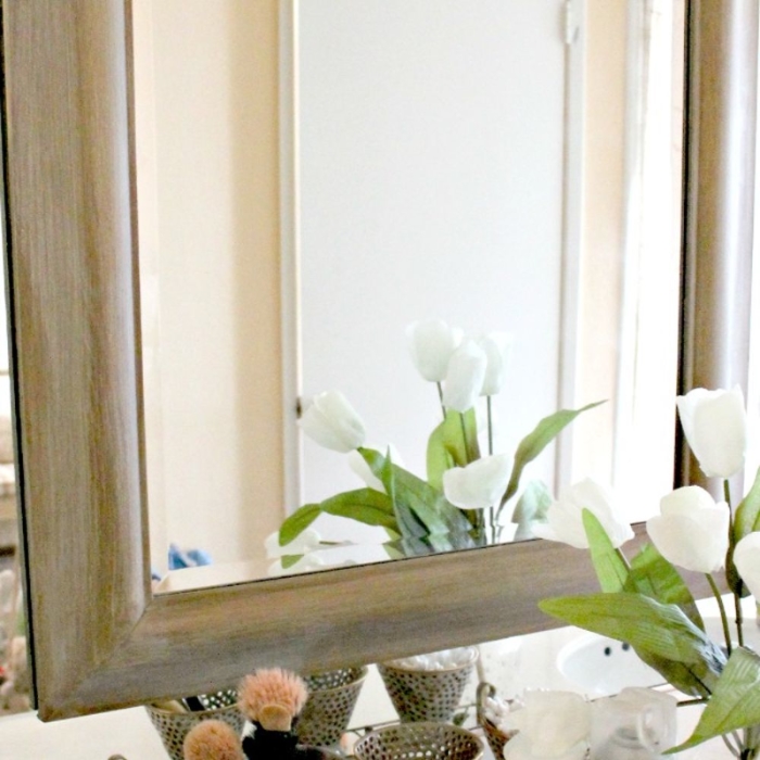 mirrors in master bath and how to keep them spot free, bathroom ideas, cleaning tips, Using Furniture polish to keep water spots away and streak free