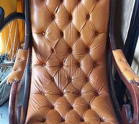 Can anyone help me identify this chair?