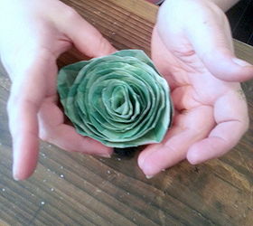 paper flower peace sign, crafts, home decor