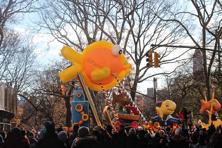 id needed re characters in entertainment, seasonal holiday d cor, thanksgiving decorations, An unidentified school of fish march swim out of water in Macy s 2013 Thanksgiving Parade View Three at CPW Image featured