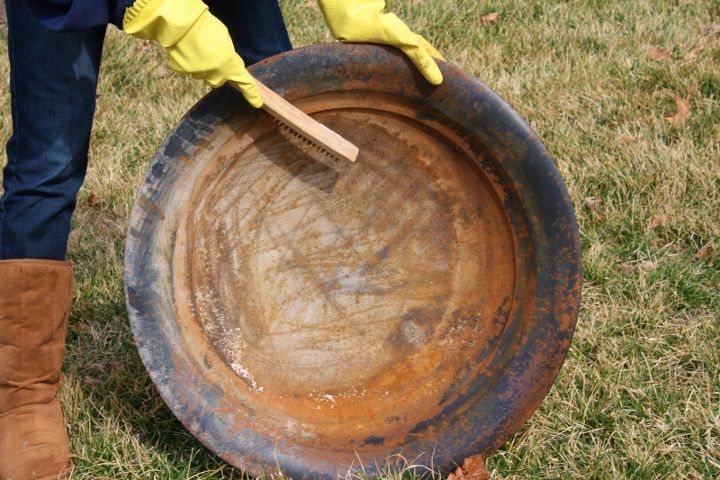 repaint an old firepit, outdoor living, painting, Refurbishing a rusted fire pit with high heat spray paint