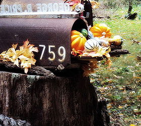 rusty mailbox memories, seasonal holiday decor