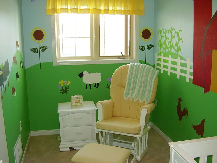 children bedroom wall murals, painting, wall decor, Friendly Farm Wall Stencils for a baby nursery