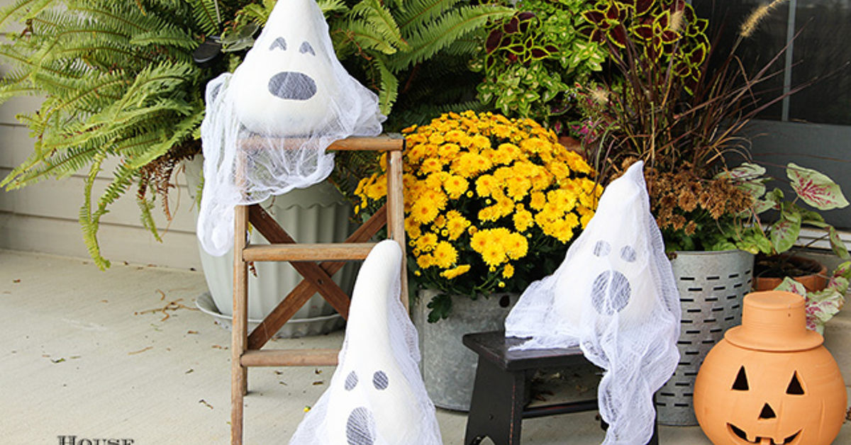 Is That A Gourd Or A Ghost? | Hometalk