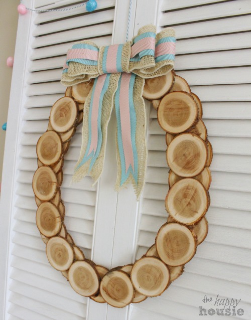 wood slice easter egg wreath, crafts, easter decorations, seasonal holiday decor, woodworking projects, wreaths