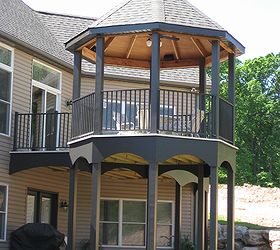 q decks come in all shapes and sizes like this curved deck built with ariddek aluminum, decks, home decor, outdoor living, patio