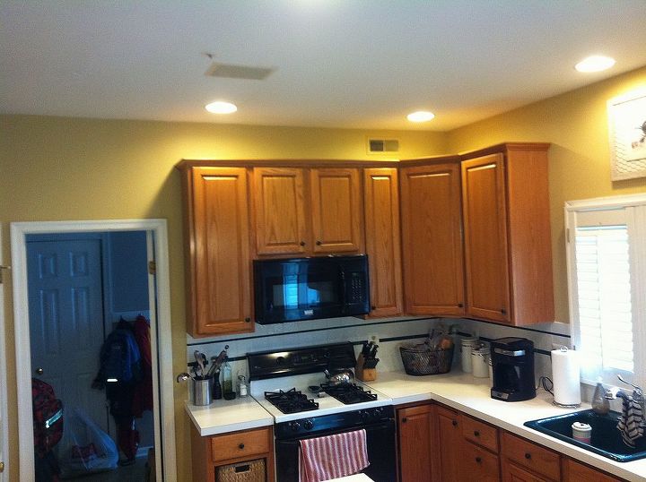 kitchen renovation, hardwood floors, home decor, home improvement, kitchen cabinets, kitchen design, Before photo