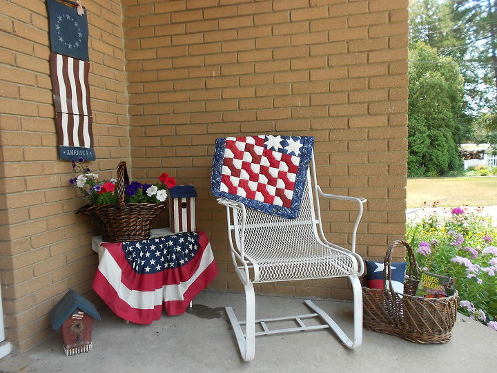 outdoor space, decks, home decor, patio, patriotic decor ideas