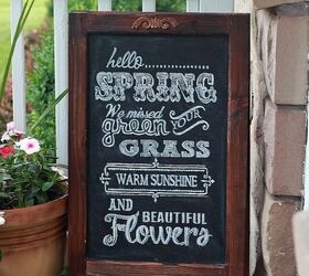 spring summer porch updates, chalkboard paint, crafts, curb appeal, seasonal holiday decor, wreaths