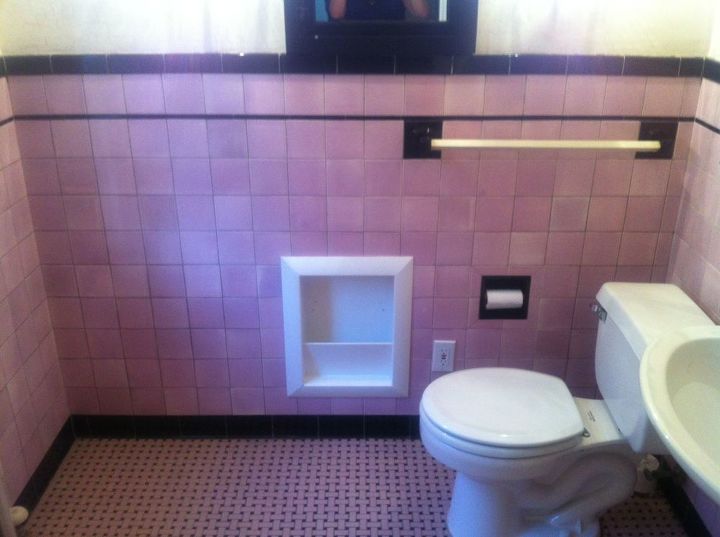 can i paint over bathroom tile and have it look good, my pink black bathroom ugh help