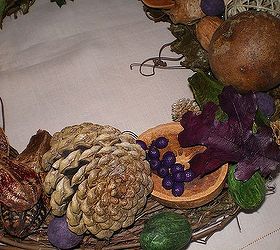potpourri wreath, crafts, wreaths, You can keep adding more and more potpourri to make it as lush as you like I ran out I had just enough to do this wreath