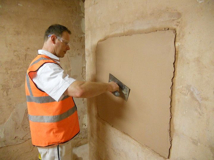 how to mix and apply finishing plaster, diy, home maintenance repairs, how to, wall decor, Applying a finishing plaster