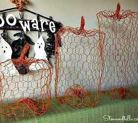 chicken wire pumpkins, crafts, repurposing upcycling, seasonal holiday decor, Give them a coat of craft or spray paint