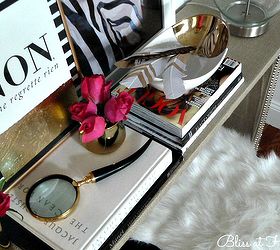 diy gold leaf feathers, crafts, perfect to transition to fall