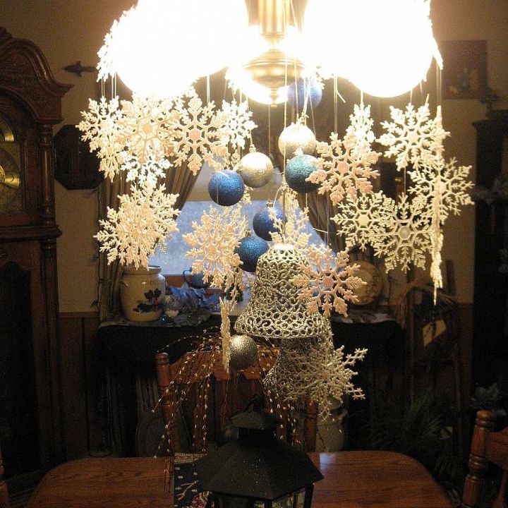 winterwonderland chandelier, lighting, seasonal holiday decor