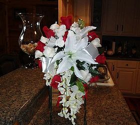 making a wedding bouquet, crafts, flowers