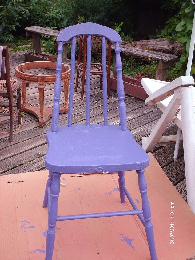 chair after looks blue but it is purple, home decor, Chair AFTER looks blue but it is purple