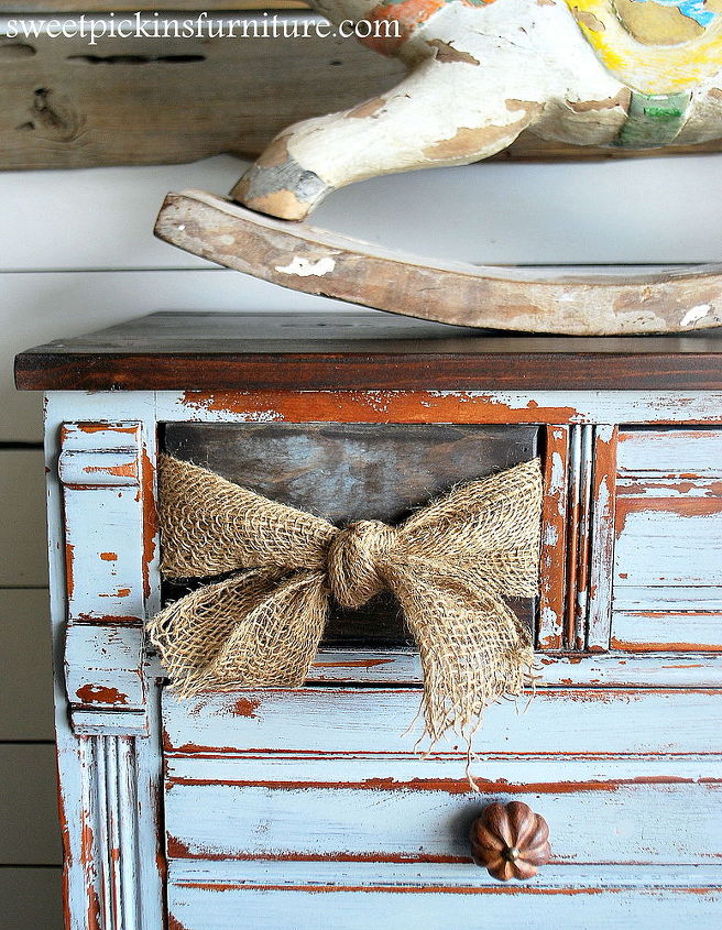 the cutest drawers ever put a bow on it, home decor, painted furniture