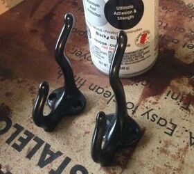 The unexpected way to use coat hooks for dining room storage