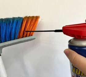 Spray WD-40 on your broom for a smart trick we can't wait to try