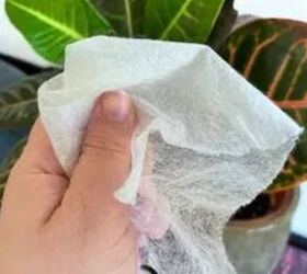 Grab a spare dryer sheet and use it for this easy hack