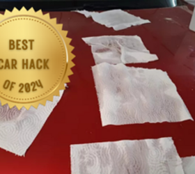 She soaks paper towels in rubbing alcohol and lays them on her car hood for this clever fix