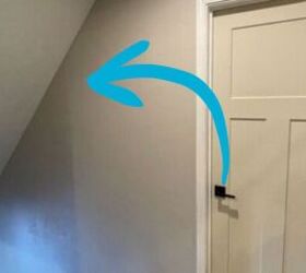 She breaks the ceiling over her staircase and the result is breathtaking