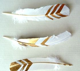 diy gold leaf feathers, crafts, So easy DIY Gold Leaf feathers