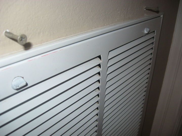 quick and easy way to dress up that ugly return air vent, Only 2 screws