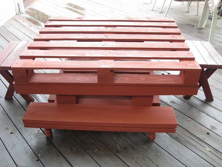 table made from wood pallets and stained, painted furniture, pallet, woodworking projects