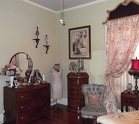 the vintage bedroom, bedroom ideas, hardwood floors, home decor