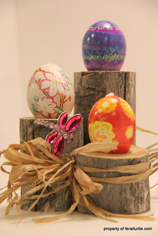 a pysanky easter egg holder, crafts, easter decorations, repurposing upcycling, seasonal holiday decor