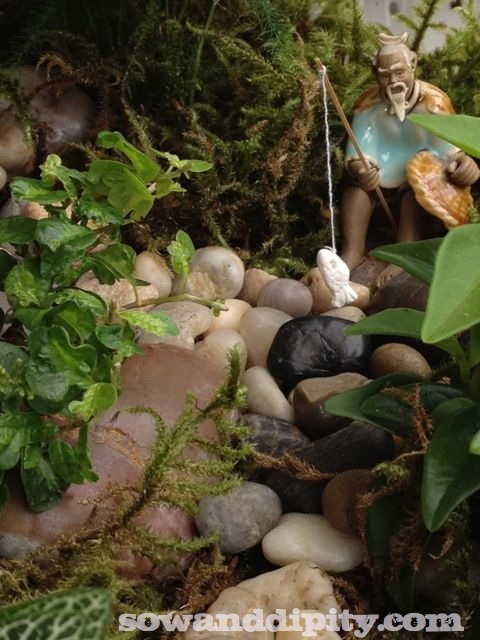 terrariums in all shapes and sizes, crafts, gardening, terrarium, How cool is this little fisher dude
