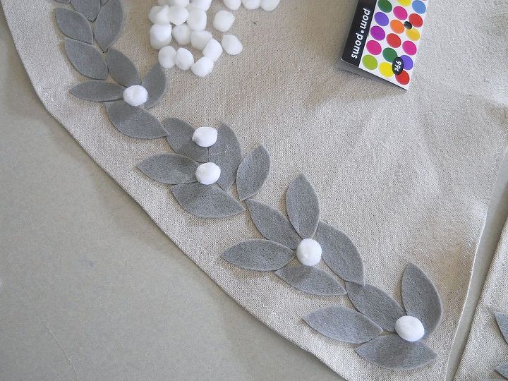 christmas tree skirt tutorial, christmas decorations, seasonal holiday decor, Fill in with more leaves and add your pom berries