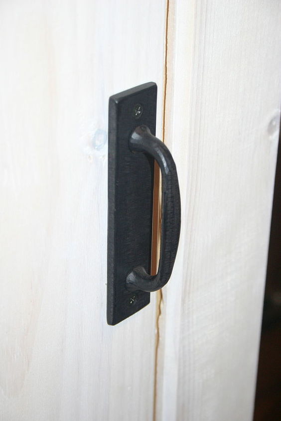 barn door using a closet track