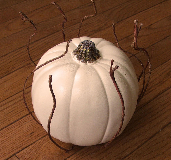 diy grapevine pumpkins, crafts, seasonal holiday decor, Form the wire to the pumpkin