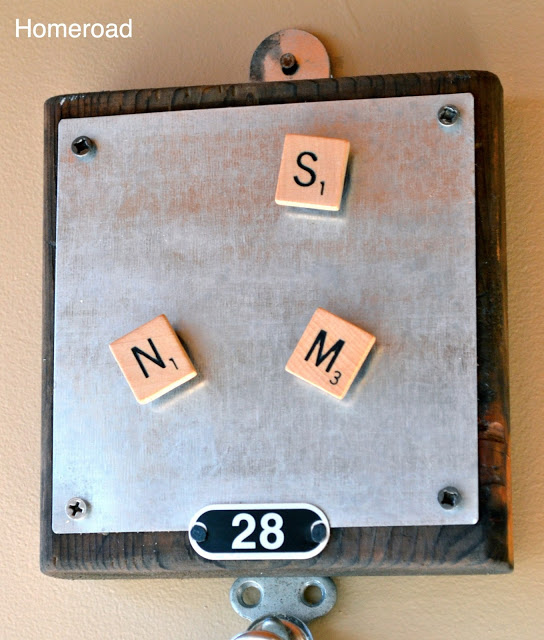 mini memo center, crafts, Scrabble magnets made from tiles