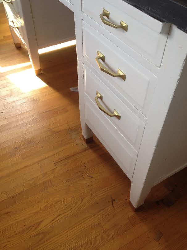 desk makeover, painted furniture, I decided to go with Gold for the drawer pulls and feet Krylon 18kt gold spray paint