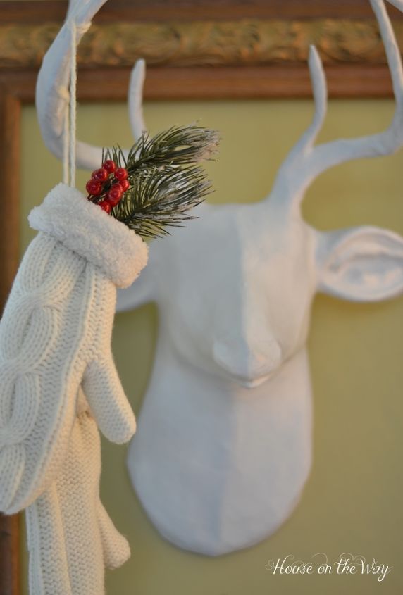 create a classic christmas mantel, seasonal holiday d cor, My reindeer holds a pair of mittens with his antlers