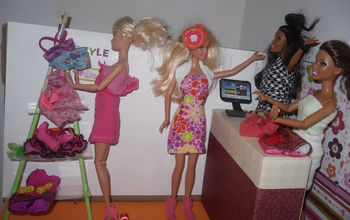 Barbie Goes To Work!!