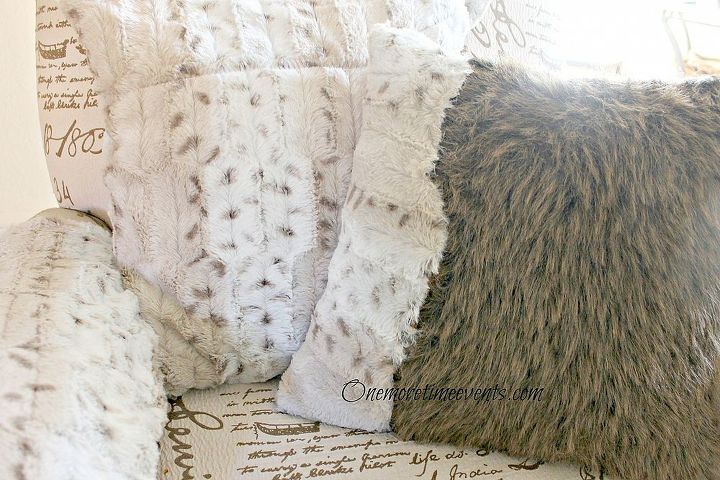 3 no sew projects with 1 faux fur throw, seasonal holiday d cor, wreaths, Throw pillows made with Faux Fur
