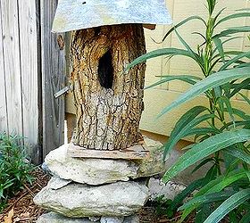 Tree Trunk Birdhouse