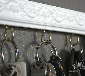 frame a place to hang your keys, cleaning tips, organizing, repurposing upcycling, Hanging out in style