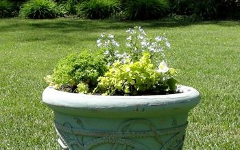 Giving Garden Pots New Life With Annie Sloan Chalk Paint