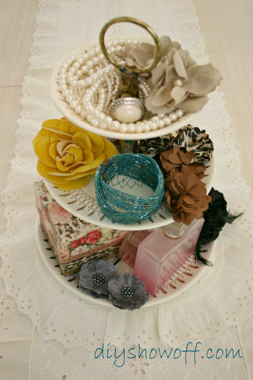 just wanted to share i did some organizing and gave a 2nd guest bedroom some, home decor, organizing, repurposing upcycling, thrift store tiered candy dish holds favorite accessories