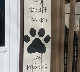 pallet wood signs, crafts, home decor, painting, pallet, woodworking projects, This was made for our local city pet benefit auction might make one for myself though